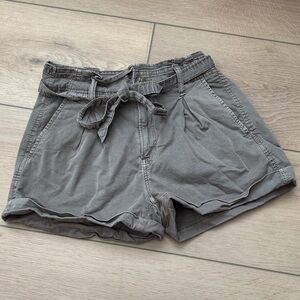 American Eagle Tie Waist Shorts